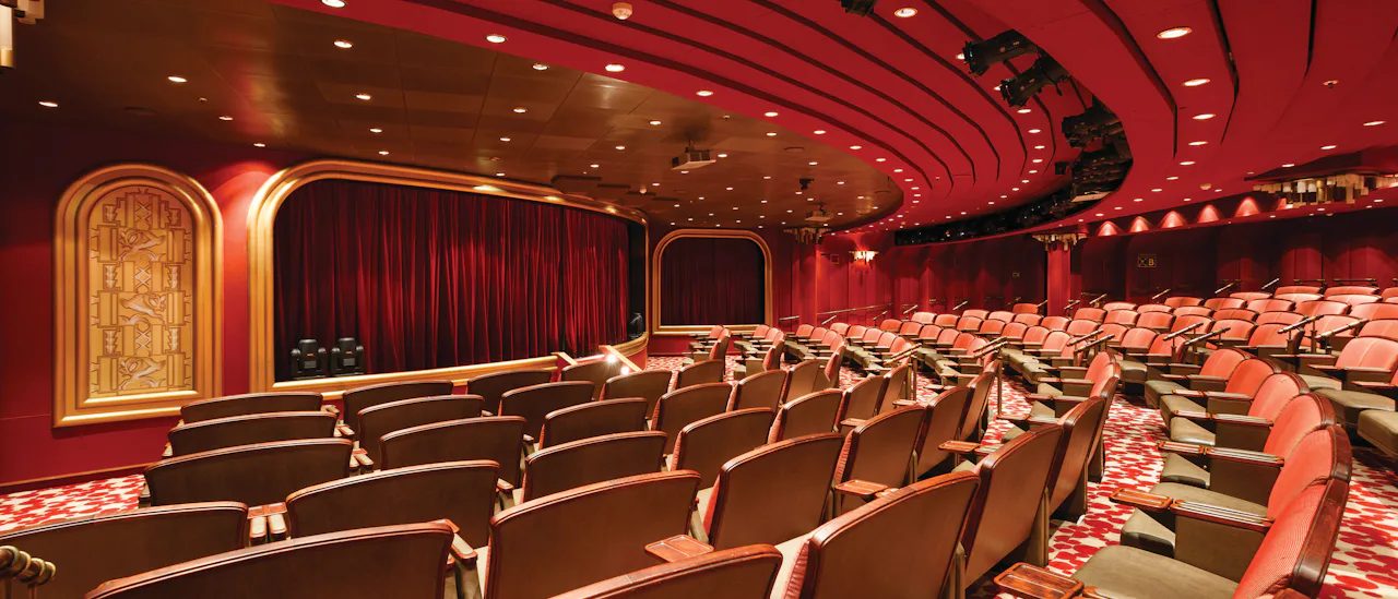Enjoy concerts and shows in the Venetian Lounge